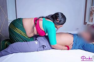 Pinki Bhabhi's Tailor Encounter: Measurements Lead to Passionate Fun