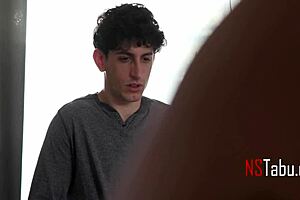 steamy scents from stepmom's wet pussy 😏