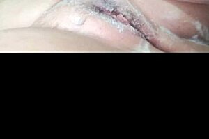 Nem No Banho Ele Me Deixa Em Paz