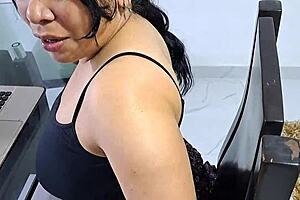 My Stepmom Needs To Suck My Dick!