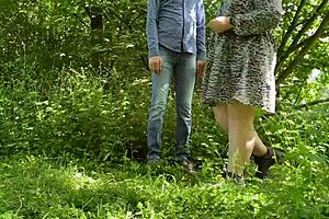 Sexy fat milf takes off her panties and pisses duet with a stranger