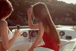 I love kissing and loving these lesbians together again for masturbation