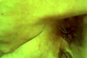 Chupando a buceta da rabuda e ela sentando de costas