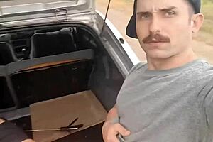 i comendo a coroa gostosona dentro do escort zetec, her ass so good