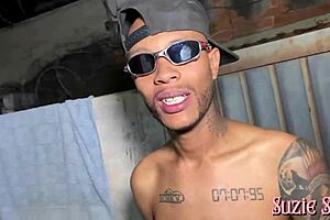 Suzie Slut Com Mano Meck Fodendo Na Quebrada - Gratis