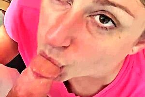 oh wow, that deepthroat blowjob looks incredible