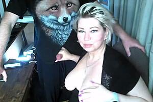 Why Do Mature Married Couples Pull Sexy Pranks on the Balcony?