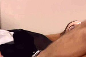 Fucking Slutty Mom In High Heels With Gaping