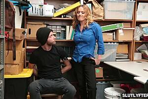 female lp officer feeds suspect with pussy