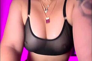 Pov stepmom feels intense pleasure as stepson fucks her and cummed on her feet.