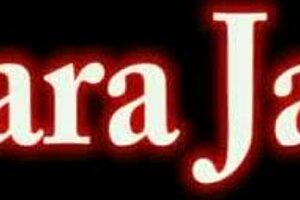 Milf Sara Jay In Boots Fucks Her Favorite Metallic Dildo