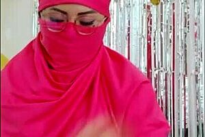 Patriarchy made me submissive, so I'm covering my face with clothes.