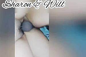 Cogiéndome a la puta de la vecina mientras su marido sale de viaje