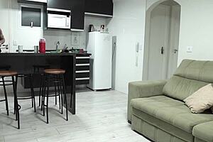 I didn't expect the maid to be so hot in this casting interview 😍