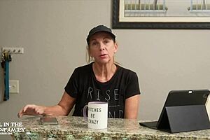 Madi Blaze makes junior comfortable with big tits! 😘