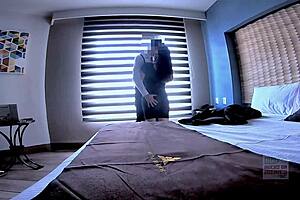 i let my wife fuck a big cock guy in front of me, she's so horny