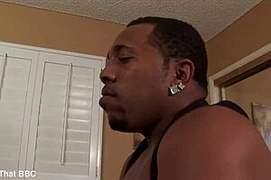 madame trixie hungers for cock to fill her mouth 😋