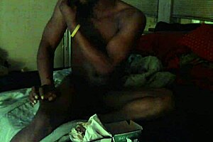 Where's the sex in this parody with ebony MILF pornstar and her tight small tits? She's hiding that sex tape vibe. 😏🍆