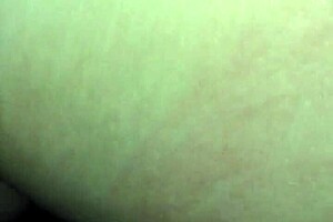 madrasta on all fours in the back seat, ready for action 😏