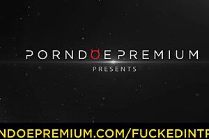 Gorgeous Blonde Karina Grand Fucks Mature Driver in Car