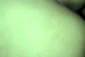 madrasta on all fours in the back seat, ready for action 😏