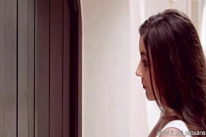 Beautiful Lesbians Kissing Loving with Mature Fingering Masturbation Amateurs Milf Blonde Cute