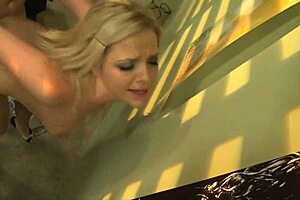 Janet is a horny mommy who gets fucked in the kitchen!