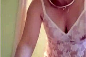 In 2025, a French maid conducts a self-session as a devoted servant