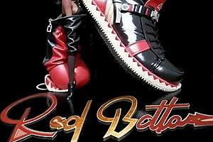 Oh My God, Watch This Granny Suck Off The Pizza Boy With Her Big Tits And Cougar Skills!