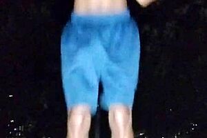 Brunette beauty works out in park looking sexy 😍