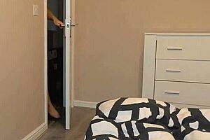 Step-mom accidentally falls on my dick while cleaning around me leading to riding and creampie 😏