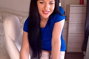 i'm helga, stripping in lingerie and masturbating passionately