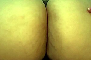 Milf Culona Latina with Huge Ass and Wet Pussy