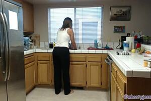 Jess Ryan Sexy Milf in Kitchen