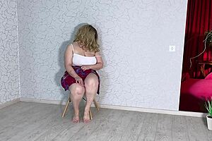 Sad Stepmom Thrilled by Big Cock in Her Big Ass and Blowjob!