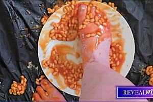 Revealme foot fetish fantasy unleashes sexy soles and toe-sucking delight with milf ass play