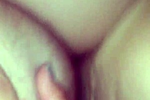 Me COJO a la ESPOSA de mi AMIGO mientras el esta TRABAJANDO. Outdoor ANAL sex with LATINA big ASS.