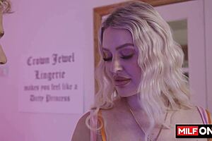 Busty Blonde Milf Jenna Starr Teases and Fucks Robby Echo with Her Massive Natural Big Boobs in Hardcore Scene