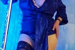 hotwife steffi dances with pussy lips in pmv promo compilation!