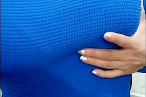 real nurse shows off her special work feature in hospital setting 😷