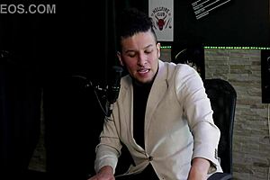 She explained foreplay in massage seriously expanded knowledge of female body and squirting with Cadu breathless on sheer red