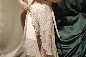 in 2025 esclave f primus du clan sexhibe en ville with solo masturbation and outdoor flashing using toys