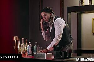 Curvy MILF Lauren Phillips and blonde Ashley Alexander share that bartender's BBC in a wild threesome! 🔥🍆