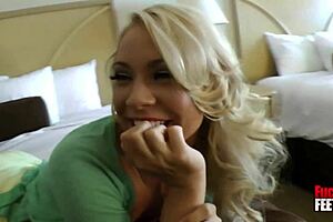 Silky sexy feet Katerina Kay gets horny and oily for footjob on Philly Jhon