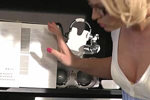 i crave that daddie dick so much as blonde milf jamey janes rides it hard in stockings and heels