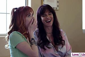 I feel that crush on my big tits stepmommy