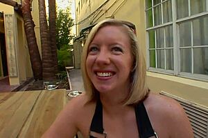 chase jordan, oh wow, this milf loves working her shaved pussy with big cock!