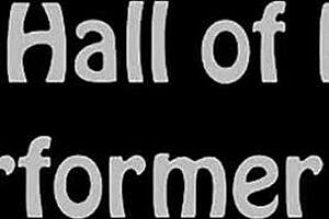 Julia Ann poses teasingly in steamy shower scene 😏