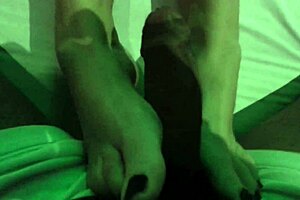 My Mature White Feet Footjob From Spain!