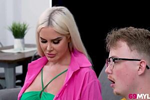 Bombshell Elisa Bethann tells nerdy neighbor to fuck her brains out